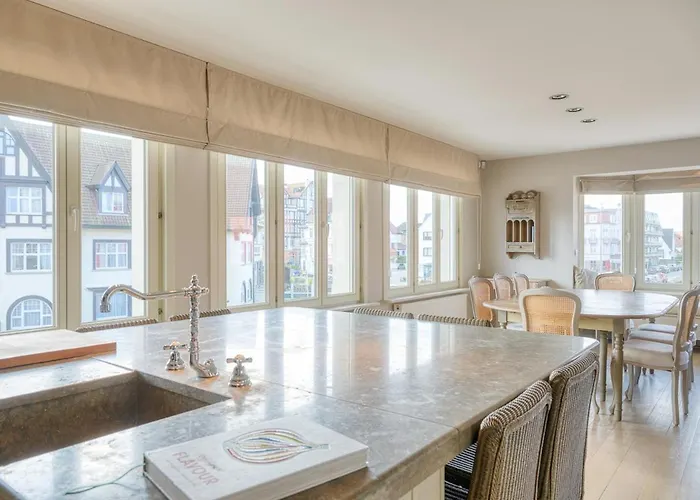 Stunning 3-bedroom With Panoramic View * De Haan