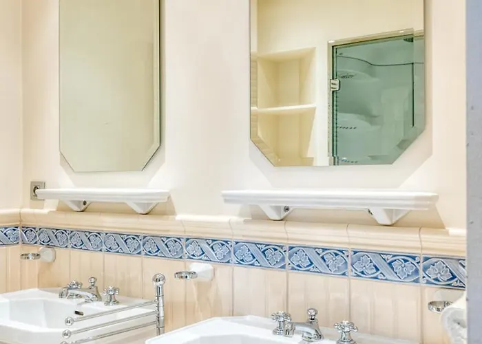 Apartment Stunning 3-bedroom With Panoramic View De Haan