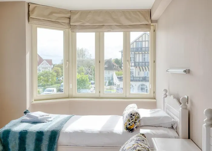 Stunning 3-bedroom With Panoramic View De Haan